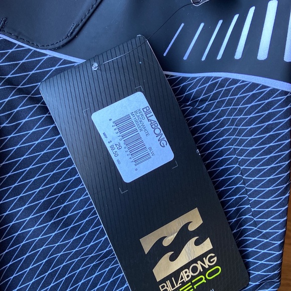 Billabong Mens Xero Bathing suit - Picture 2 of 2